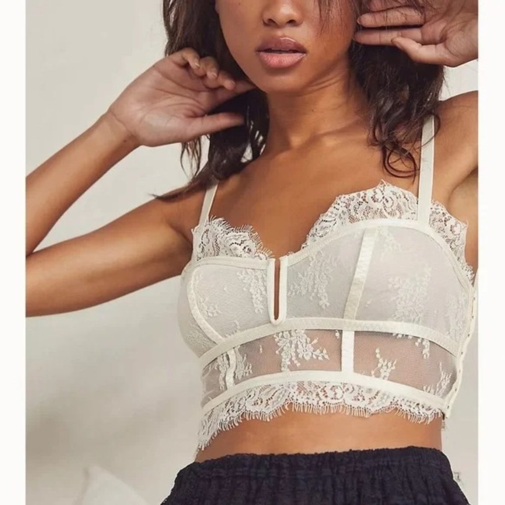 Free People Layer In Lace Bustier Ivory Size M